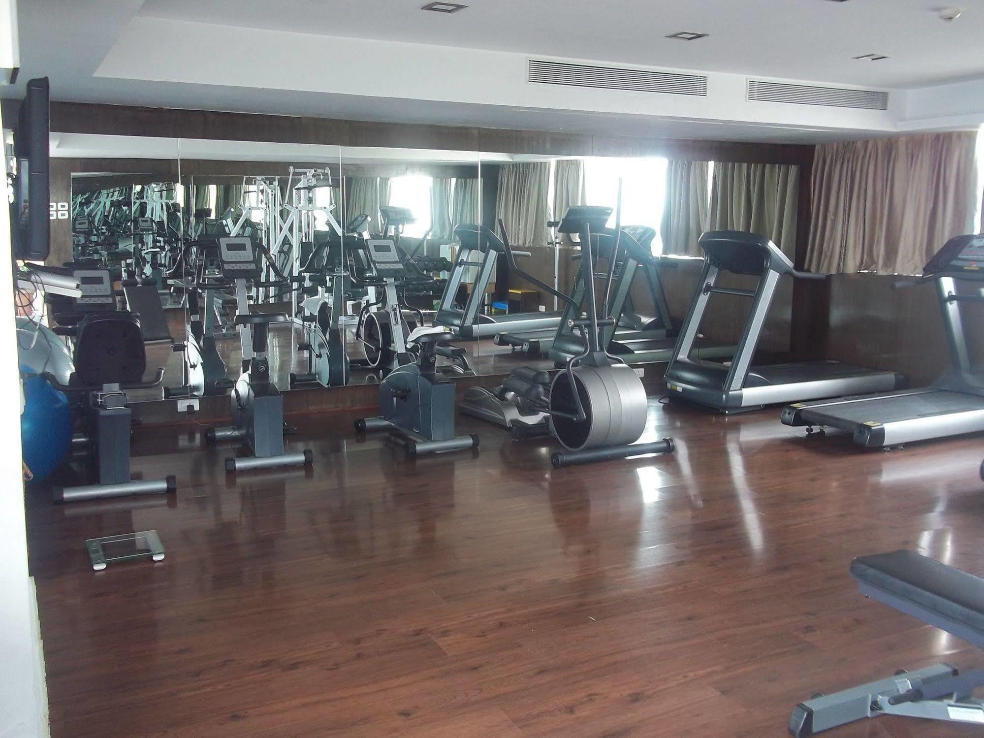 Welcomhotel By Itc Hotels, Ashram Road, أحمد أباد المظهر الخارجي الصورة